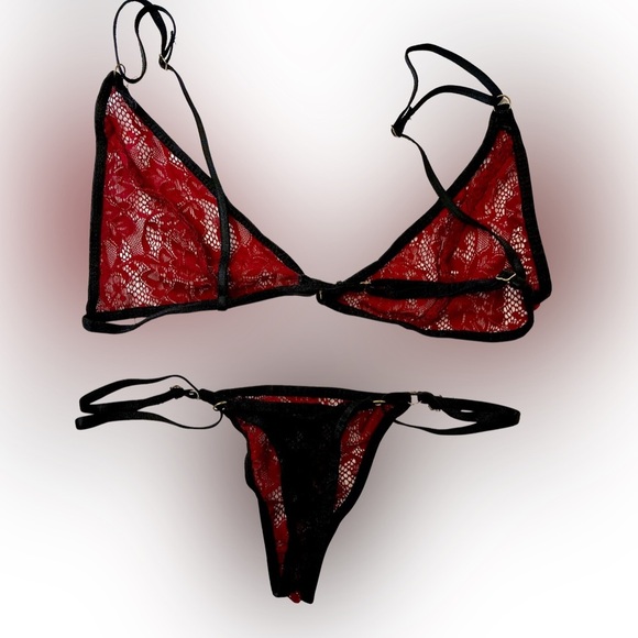 Red & Black Lace Strappy Bralette & Thong Lingerie Set – One Size - Picture 4 of 6
